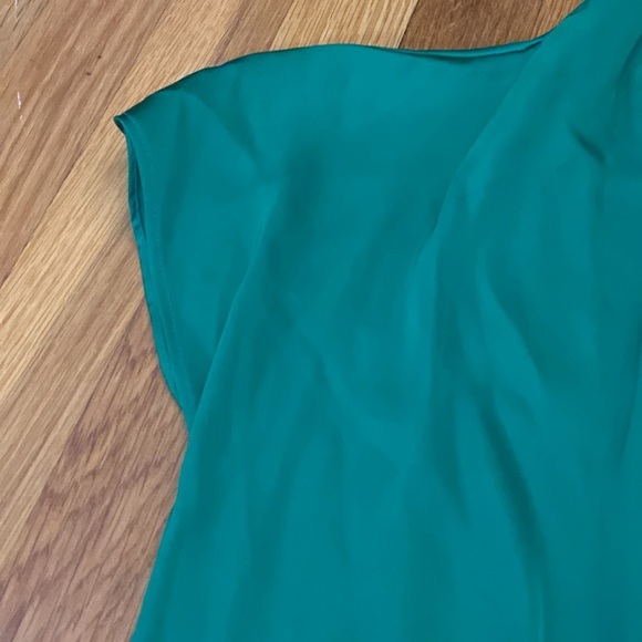 Zara Women’s Green Cowl Neck Blouse Size XS - Picture 3 of 7